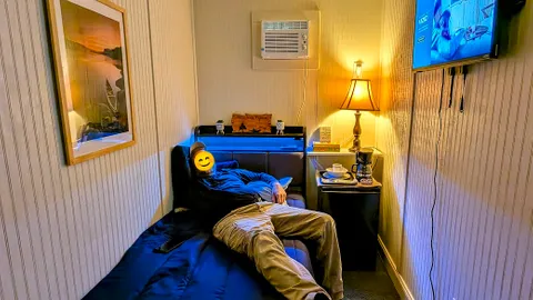 1B Private Room with Shared Bath (1 person max, no pets) — image 2 of 3