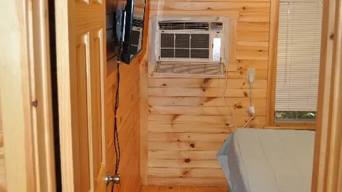 Deluxe Family Lodge — image 8 of 8