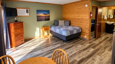 4 Person River Front Cabin - Pet Friendly — image 1 of 6