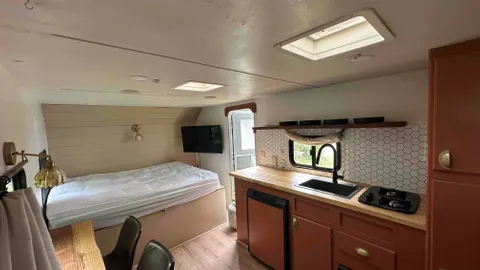 Small Glamping Trailer — image 2 of 3