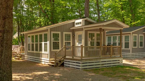 Cottage 1 Bedroom Queen — image 1 of 7