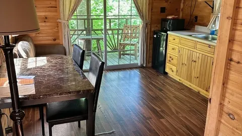 Pet Friendly Standard Cottage - West Resort — image 2 of 4