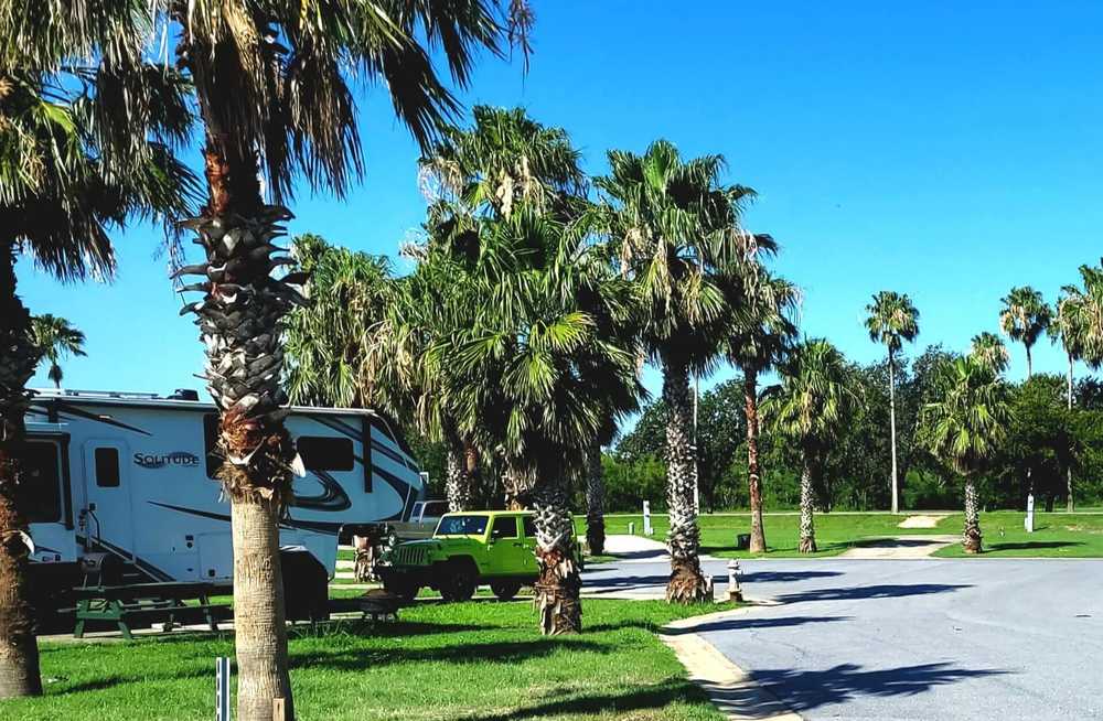 River Bend RV Resort, Brownsville, Texas - Photo 4