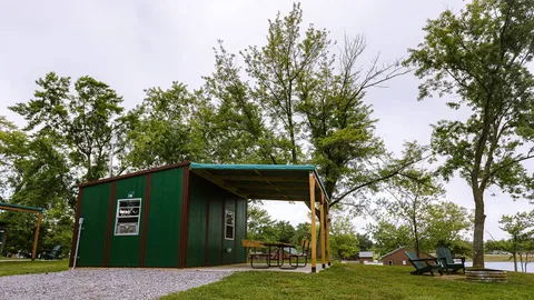 Green Cabins — image 1 of 13