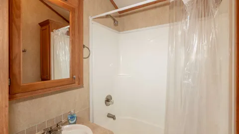 Cottage Vacation Rental (Sleeps 4) — image 2 of 12