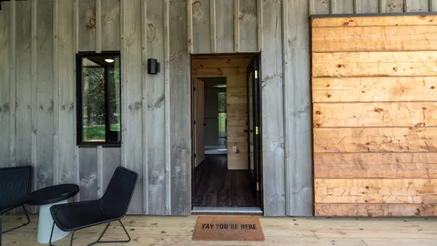 Coyote Cabin — image 2 of 11