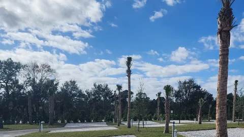 Back-In Close to Clubhouse — image 2 of 14