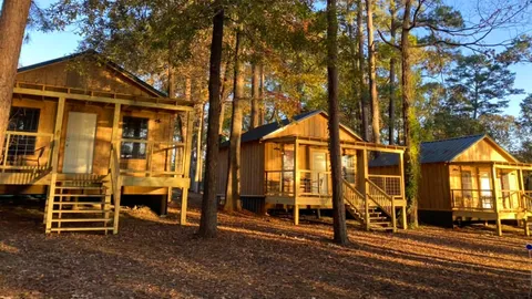 Cabin — image 1 of 4