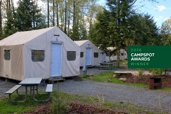 Fort Camping – photo 1