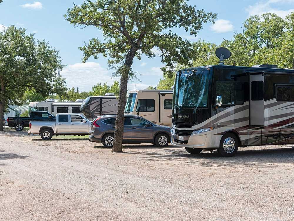 Great Escapes RV Park at Elgin - Photo 2