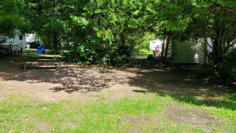 SBL Site 113 - Serviced (T) — image 1 of 2