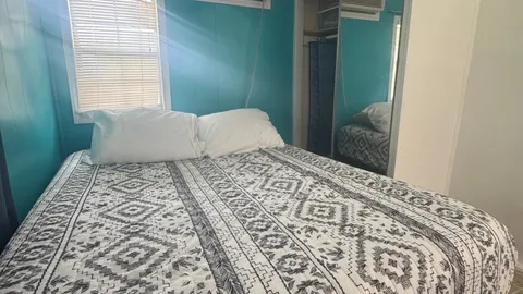 1 BR RV Cottage — image 4 of 4