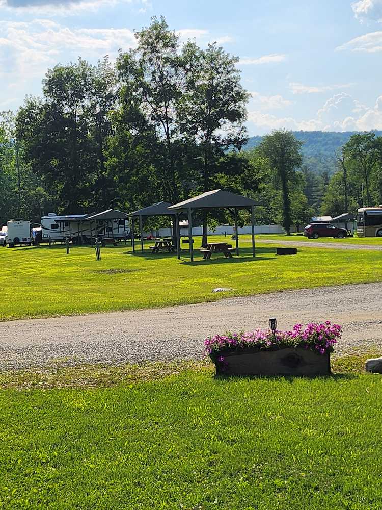 Elk Crossing 555 Campground - Photo 2