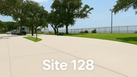 Luxury Pull-Thru (Gulf-Front) RV Site — image 2 of 3