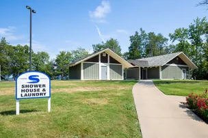 Elm Hill RV Resort – photo 2