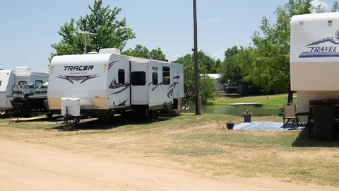 Back-In RV Channel — image 1 of 3