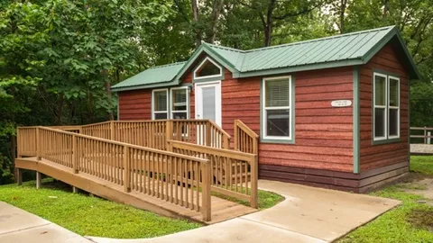 Yogi Bear™ Cabin — image 2 of 10