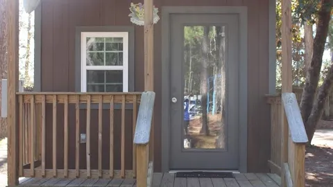 Boo Boo Cabin 3 — image 1 of 6
