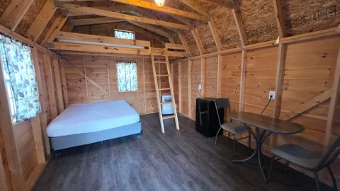 Cabin — image 2 of 2