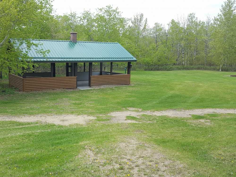 Rochon Sands Provincial Park Campground, Rochon Sands, Alberta - Photo 5