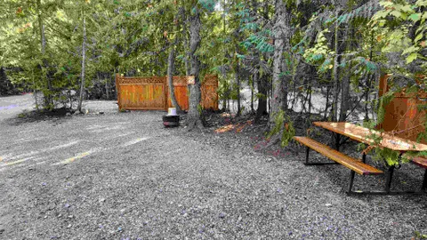 Unserviced Site — image 3 of 3