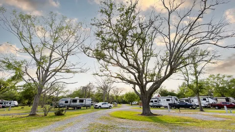 Standard Back In 30/50 Amp RV Grass Site — image 1 of 11