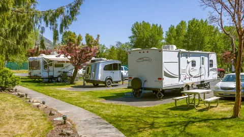 Premium Back-In RV Site — image 1 of 6