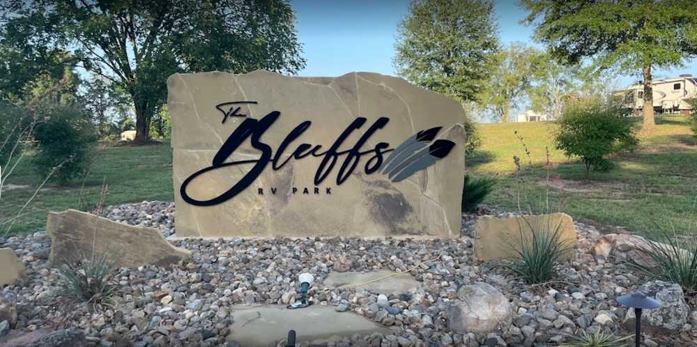 The Bluffs RV Park - Photo 2