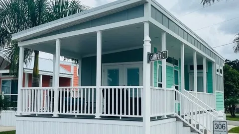 Premium Park Model Rental — image 9 of 9