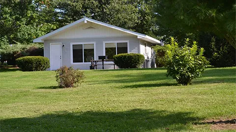 Lakefront Cottage — image 1 of 7