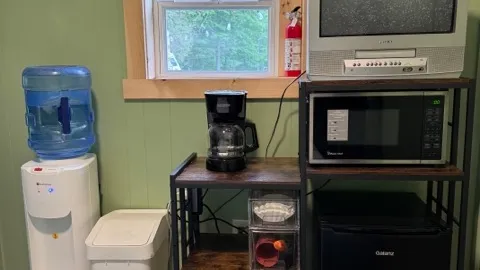 Rustic Cabin 1 — image 2 of 6