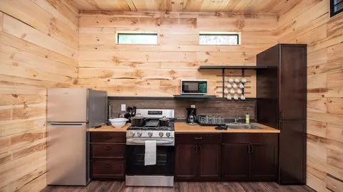 Hilltop Coyote Cabin — image 2 of 11