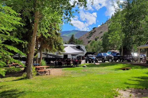 Elkhorn RV Resort – photo 1