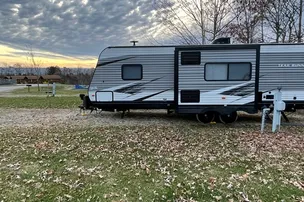 Ashland/Huntington West Campground – photo 2