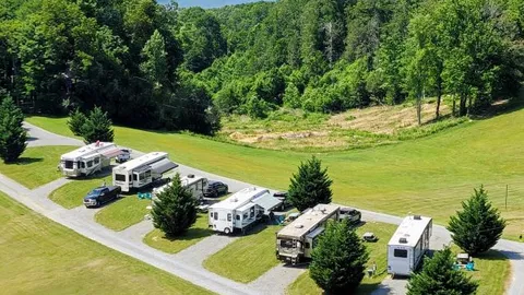 Super Deluxe Pull Through RV Site — image 1 of 13