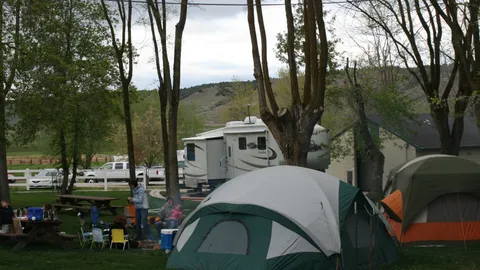 TENT/FIRE — image 1 of 1