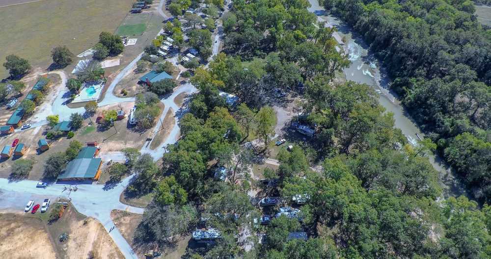 San Marcos River Resort - Photo 2