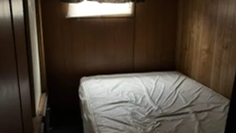 Mobile Home — image 7 of 7