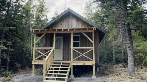 Sister Cabin — image 1 of 1
