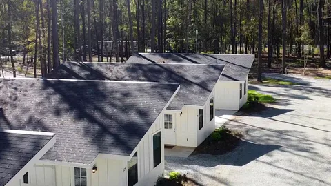 Cabin — image 1 of 1