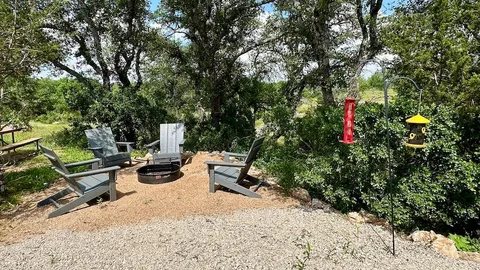Songbird Cabin — image 2 of 8