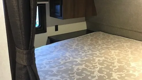Camper - Dream Weaver — image 6 of 6