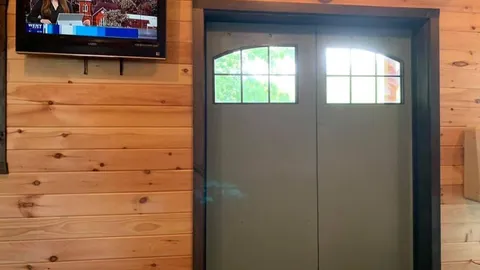 Creekside Cabins — image 2 of 8