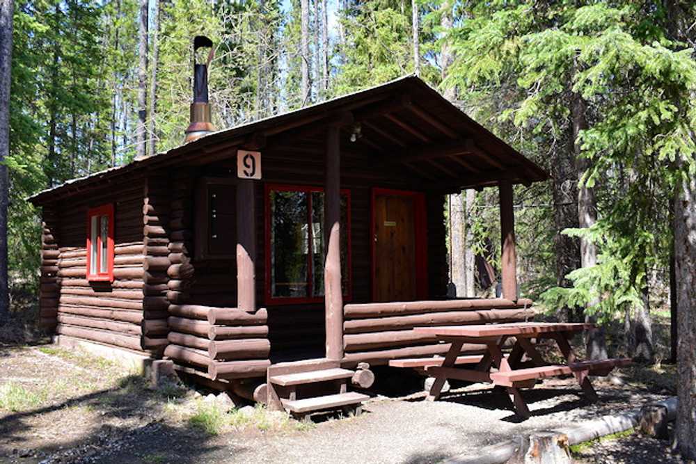 Rustic Cabin 9