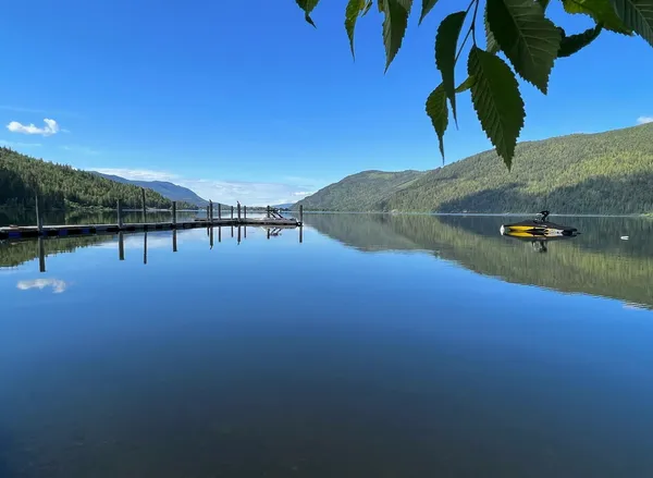 Mara Lake RV & Beach Club campground