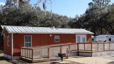 Handicapped Friendly Deluxe Lodge — image 1 of 10