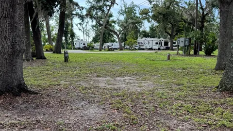 Premiere Grass 30/50 AMP Pull Through RV Site — image 1 of 1