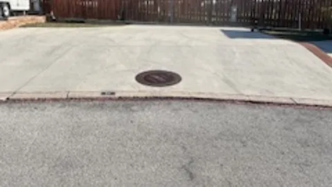 UNDER 20 SITE — image 3 of 3