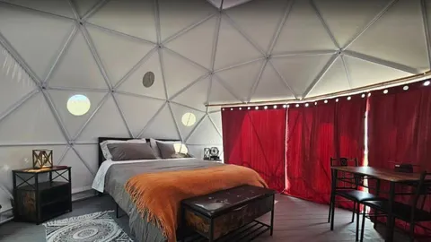 Oceanside Geodome ( No Services) — image 4 of 4