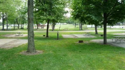 Standard Pull-Thru RV Site — image 2 of 2